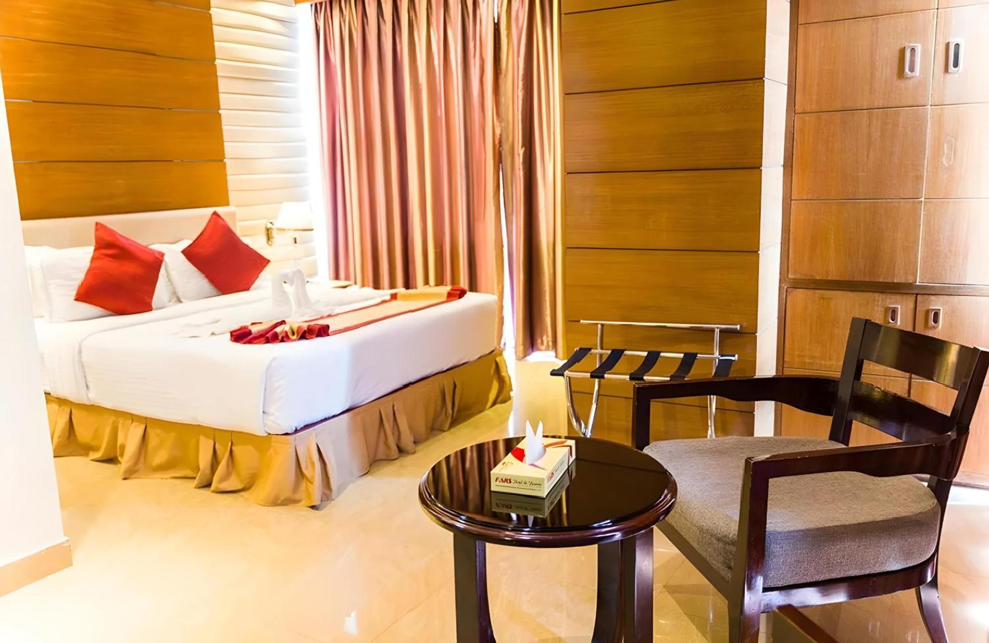 FARS Hotel&Resorts - BAR-Buffet-Pool-SPA Dhaka Exterior foto