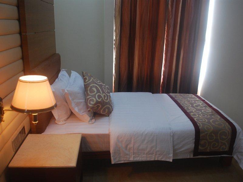 FARS Hotel&Resorts - BAR-Buffet-Pool-SPA Dhaka Exterior foto
